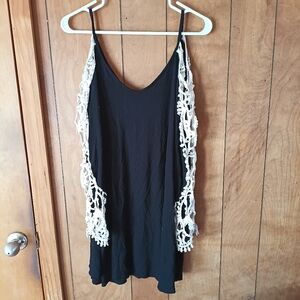 Mittoshop Women’s Black Long Sleeve Top White Lace Crochet Trim Size Small Boho